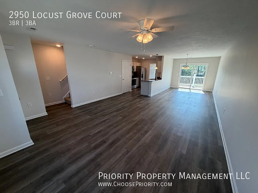Newly Built Modern 3-Bedroom, 2.5-Bath Townhouse with Garage in Harrisonburg's Locust Grove Commu... — Photo 3