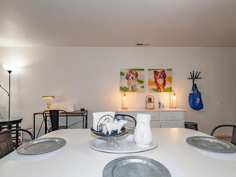 565 Primrose Dr — Photo 9