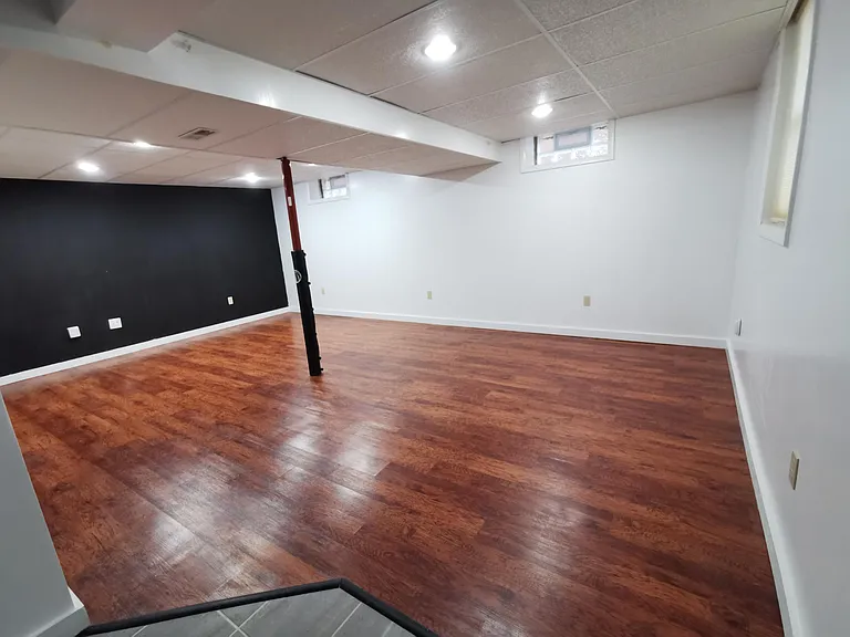 306 Washington Blvd — Photo 26