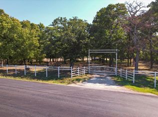 921 Rock Hill Rd, Aubrey, TX 76227