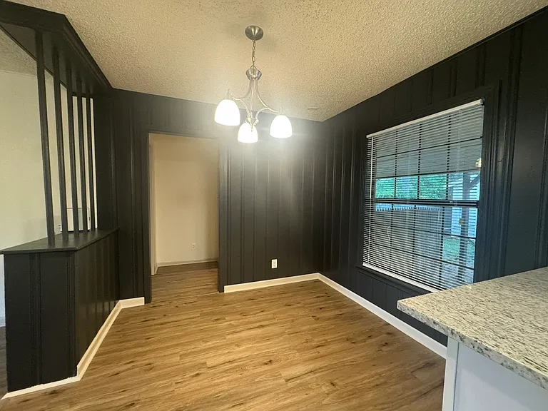 3731 Avenue M — Photo 8