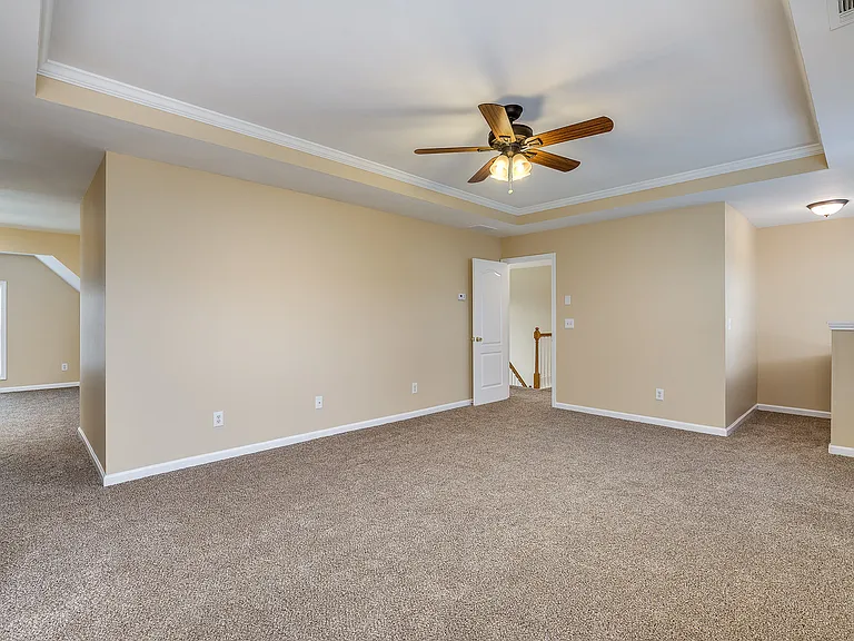 2318 Shady Maple Trl — Photo 12