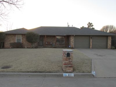 817 Cambridge Dr, Altus, OK, 73521