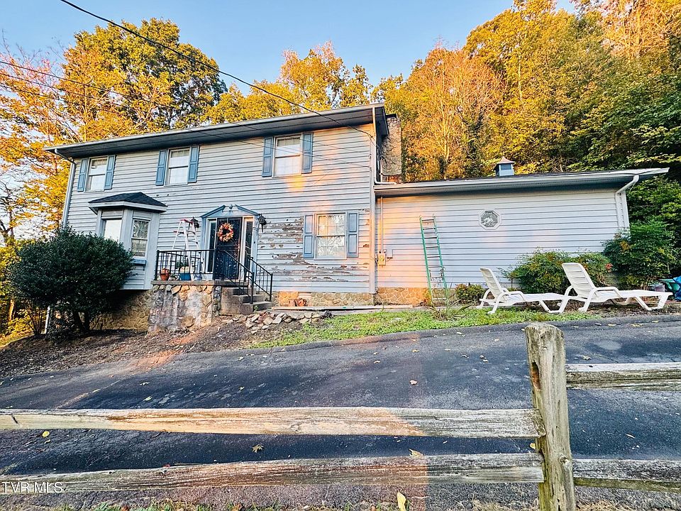 1st image of 3205 Nola Ln