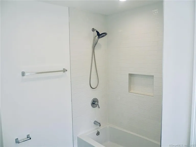 70 Seminary St #1 — Photo 22