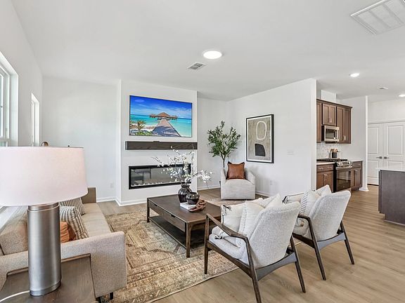 The Point - Genna Interior Image 2