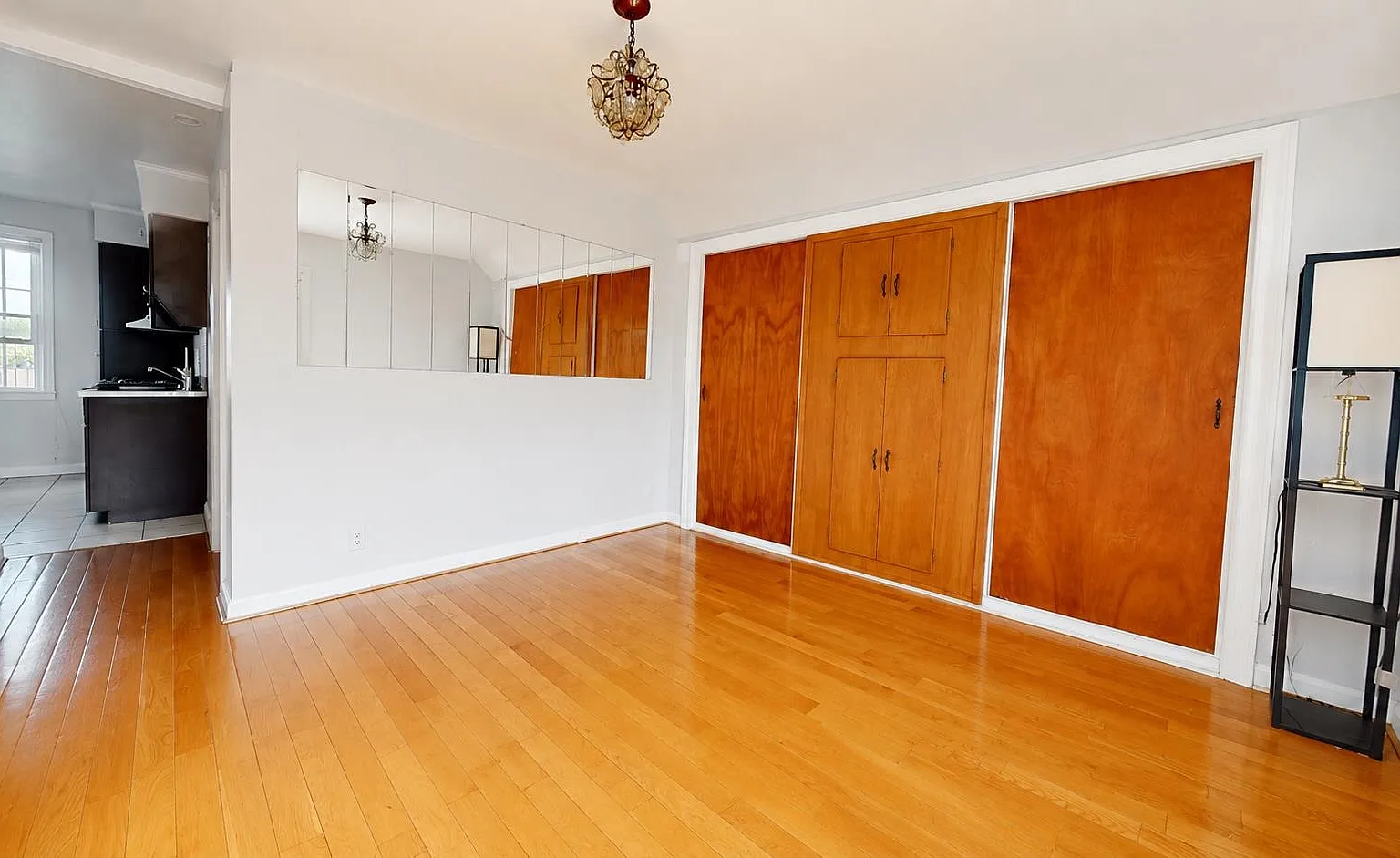 1 bed, 1.0 bath, $2,000 — Photo 4