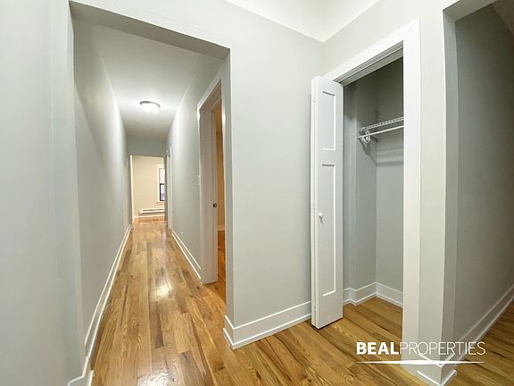 4th image of 545 Chestnut St APT 203