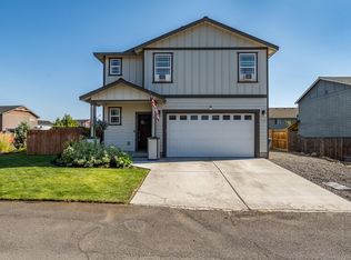 728 NE Apache Cir, Redmond, OR 97756