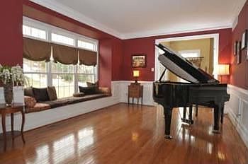 5th image of 301 Willits Way
