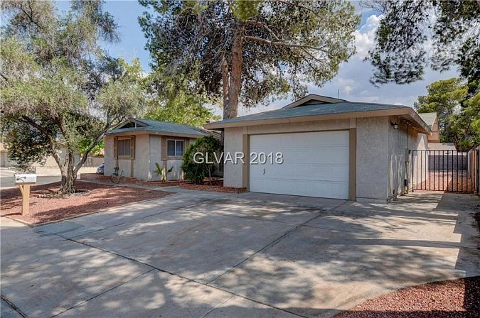 1st image of 6305 Silverfield Dr