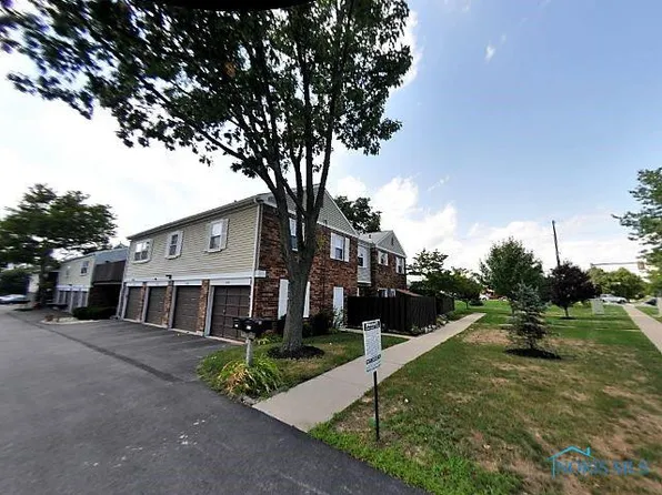 5709 Bernath Ct #J, Toledo, OH 43615