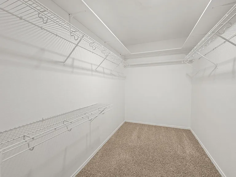 29627 Evergreen Hills Dr — Photo 17
