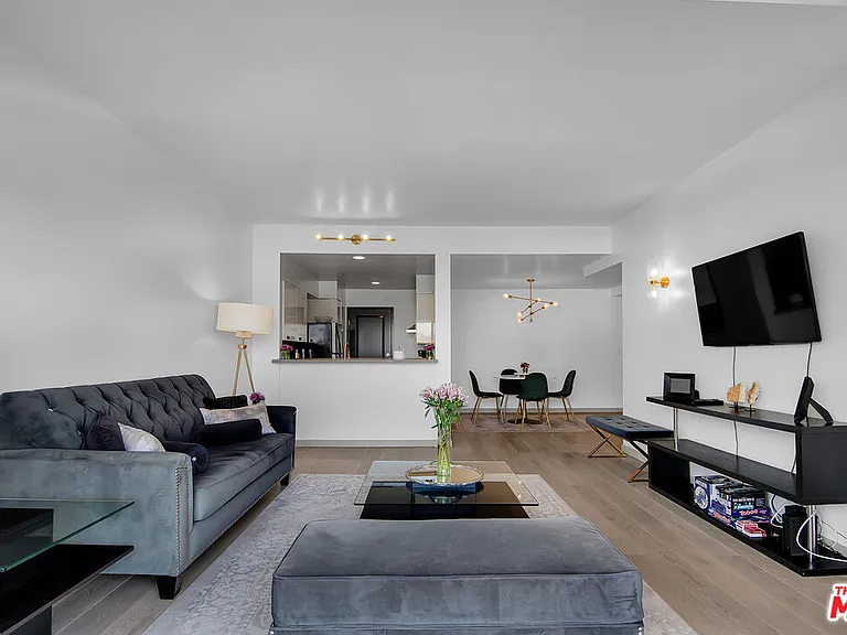 1155 N La Cienega Blvd #1103 — Photo 5