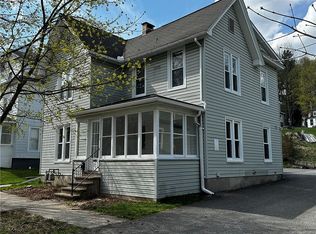 23 1/2 Cedar St, Oneonta, NY 13820