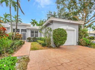 9607 Crescent View Dr N, Boynton Beach, FL 33437