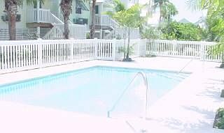 2nd image of 3029 Roosevelt Blvd