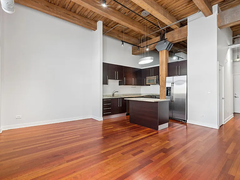 1050 W Hubbard St #1E — Photo 3