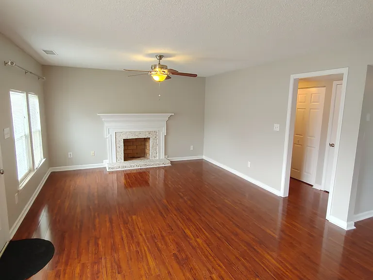 1901 Misty Vale Rd — Photo 15