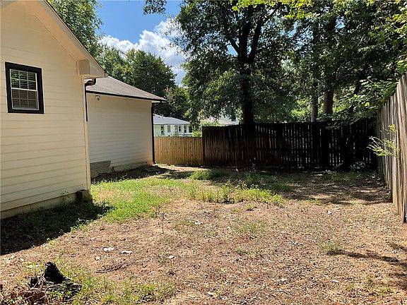 5th image of 2992 Villa Esta Dr
