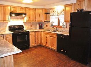 50 Cedar St, Winchendon, MA 01475