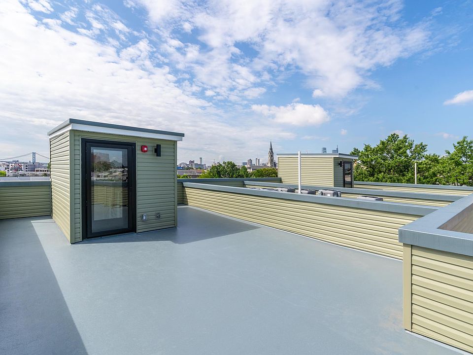 1st image of 1424 Germantown Ave #8