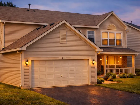 4 Franklin Ct, Bolingbrook, IL 60440