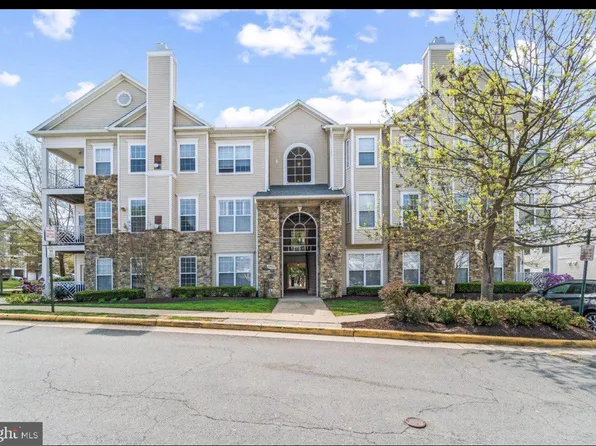 5901 Founders Hill Dr Unit 101, Alexandria, VA 22310