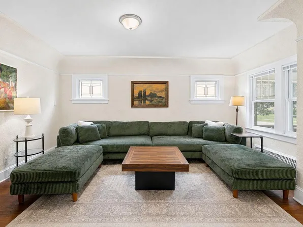 1615 E Beverly ROAD #1615A, Shorewood, WI 53211
