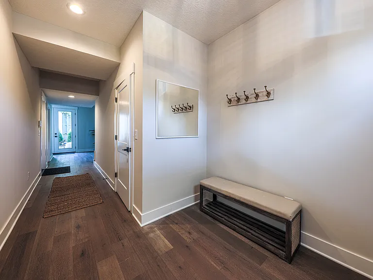 366 Zimpfer St — Photo 42