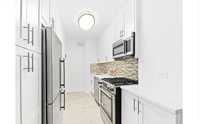 Rented by Corcoran | media 4