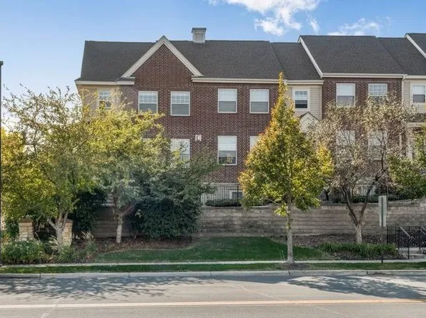 11208 Preswick Blvd #33, Eden Prairie, MN 55344