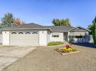 145 Silverwood Ct, Central Pt, OR 97502