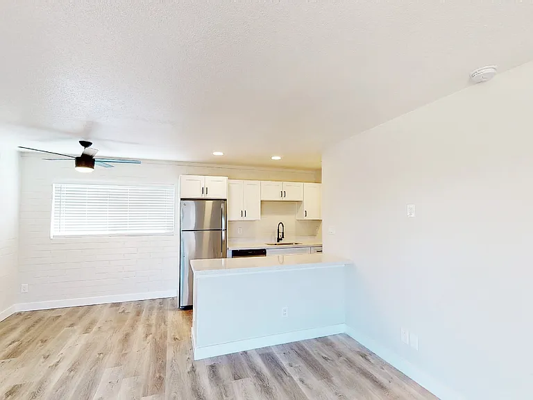 1712-1724 E Ocotillo Rd — Photo 45