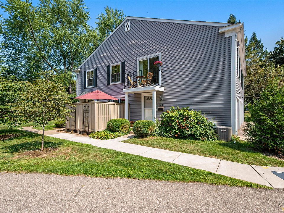 1st image of 2624 Fenwick Ct