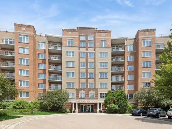 1 N Beacon Pl APT 502, La Grange, IL 60525