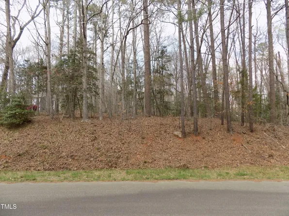 135 Seneca Dr #770, Louisburg, NC 27549