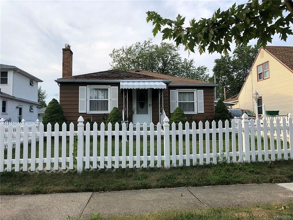 1st image of 598 Highland Ave