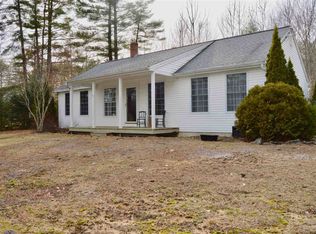 5 Langley Ln, Nottingham, NH 03290