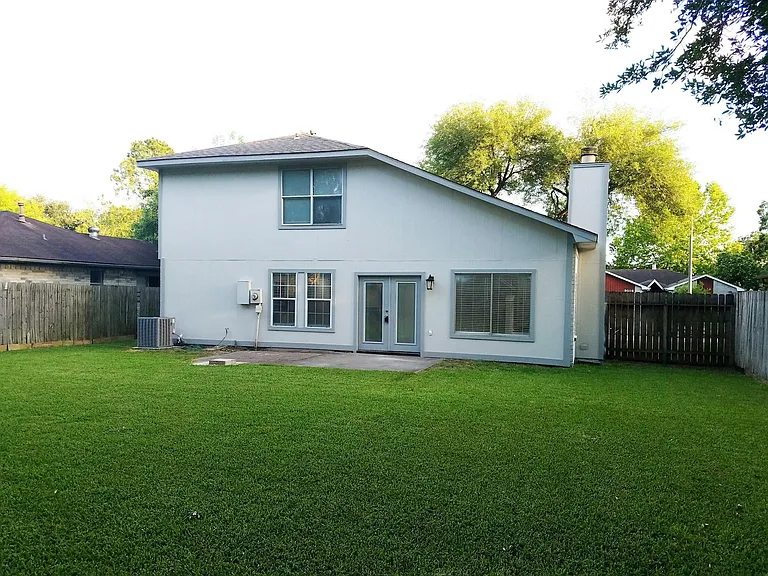 3019 Becket St — Photo 26