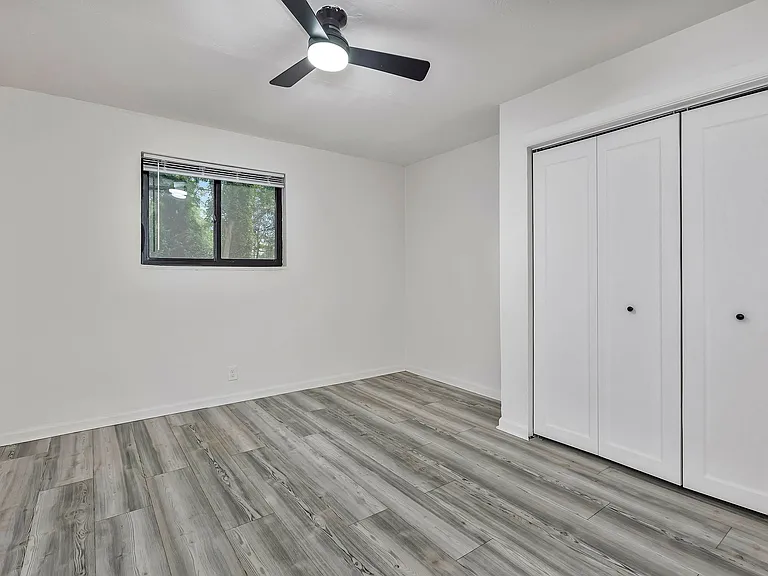 2535 Lysle Ln #3B — Photo 11