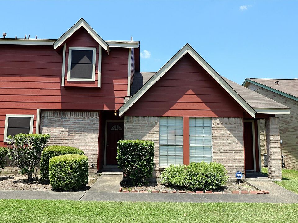 1st image of 1919 Country Village Blvd Unit B