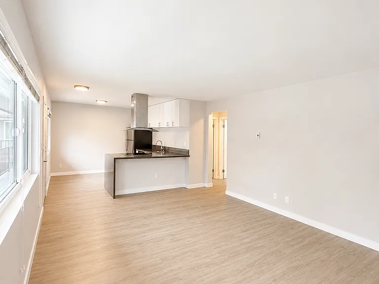 4195 S Garth Ave #6 — Photo 12