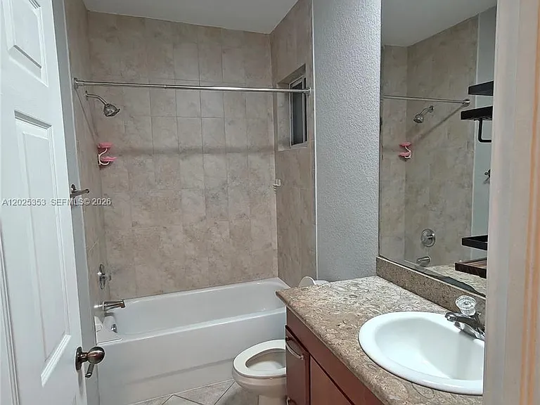 17866 NW 74th Ct — Photo 24