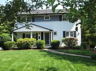 15 Valerie Cir, Monroeville, PA