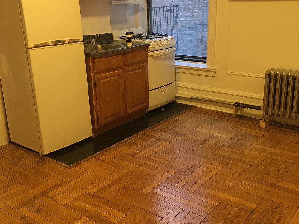 1st image of 2312 28th Ave #2B