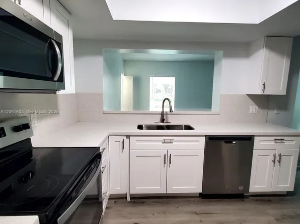 9740 NW 25th St, Fort Lauderdale, FL 33322