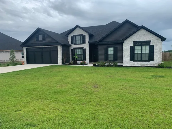 3964 Crusader Ct, Valdosta, GA 31605