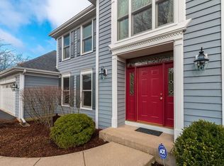 3812 Patty Berg Ct, Woodridge, IL 60517