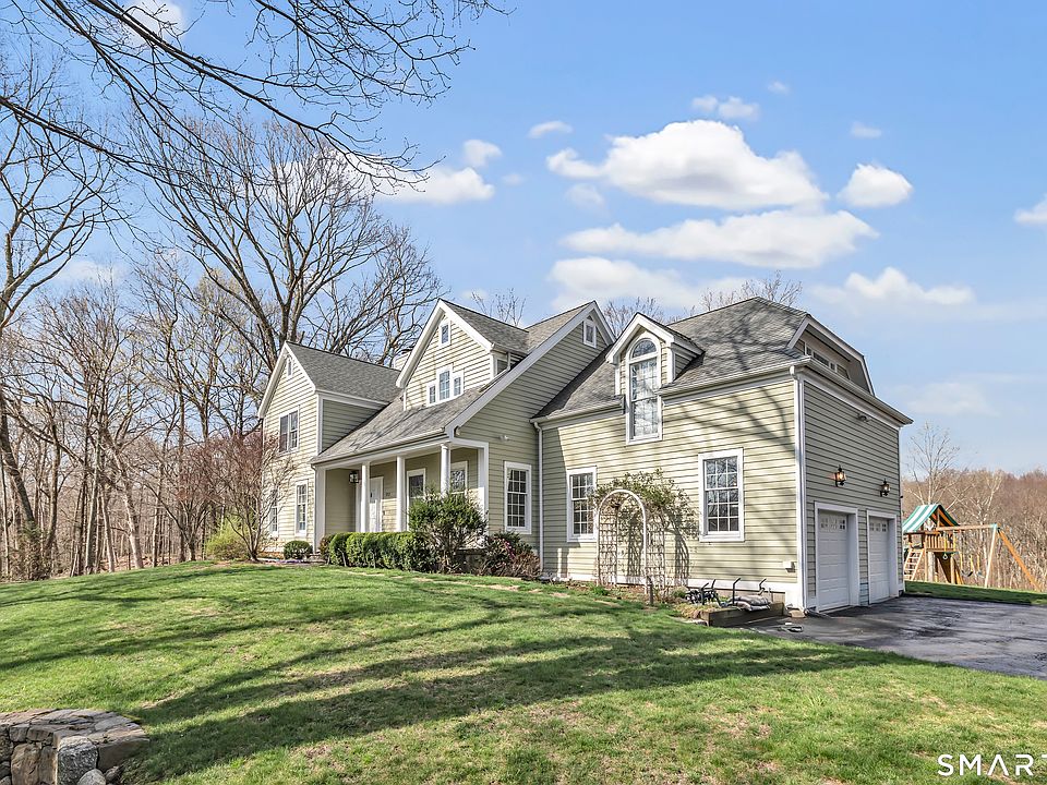 1st image of 553 Judd Rd